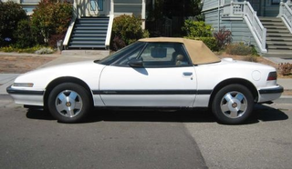 Illustration for article titled 1990 Buick Reatta